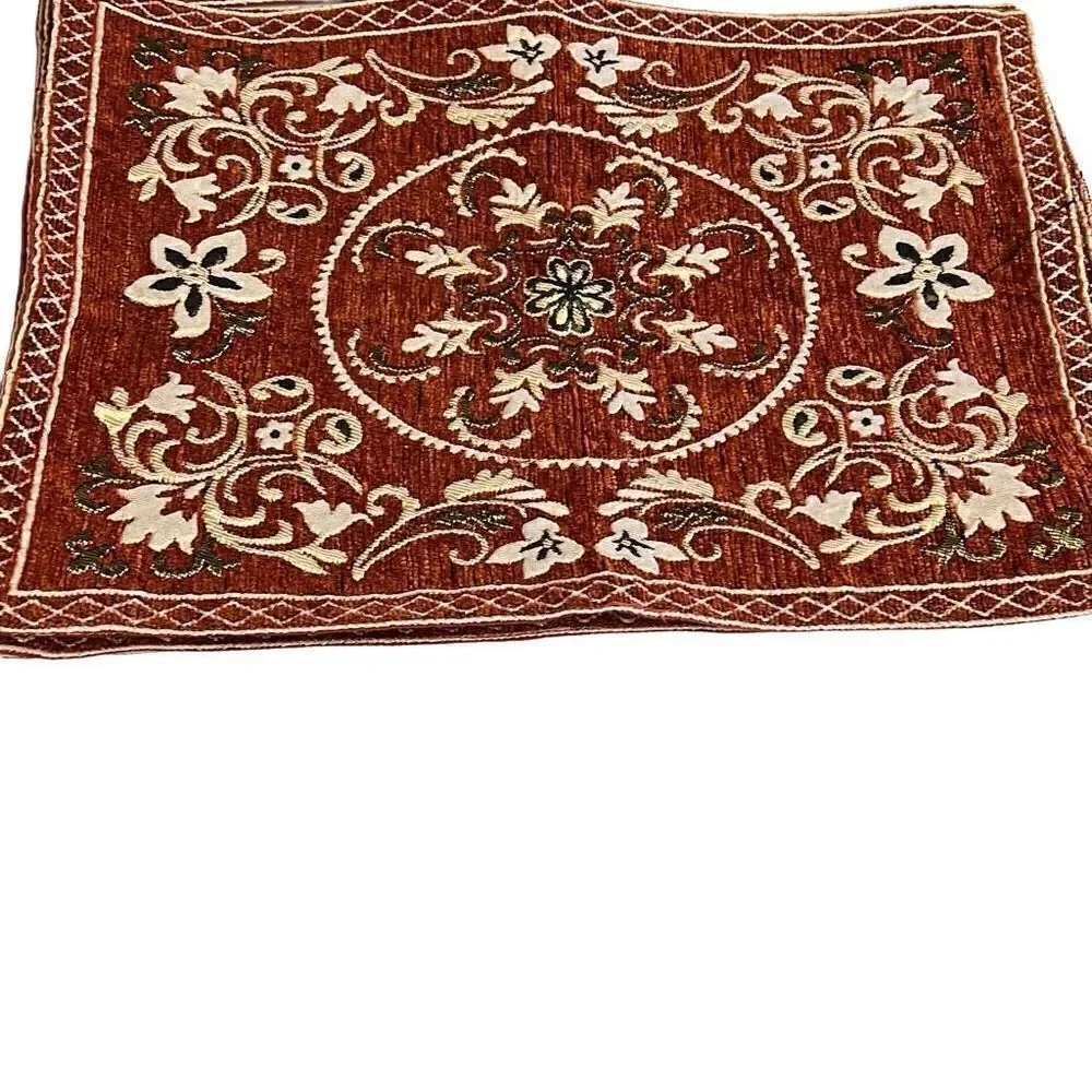 Rust White Floral Embroidery Polyblend Set of 6 Dining Placemats 17.5x12